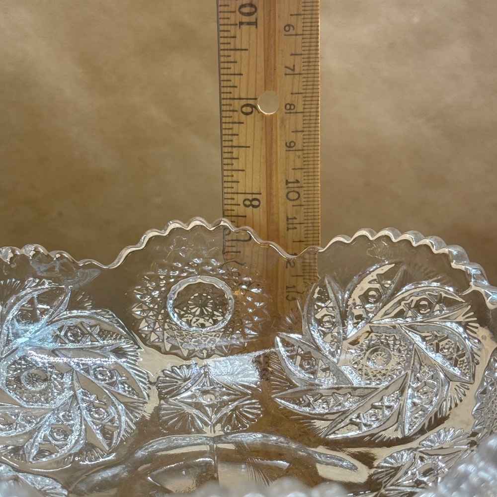 Vintage Clear Pressed Glass Compote Pinwheel Star Scalloped Pedestal Candy Dish - Picture 3 of 11